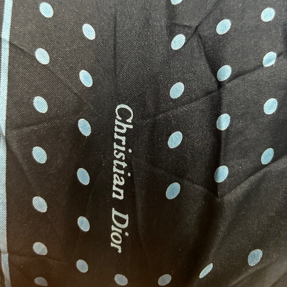 Christian Dior silk pocket square - Picture 1 of 2